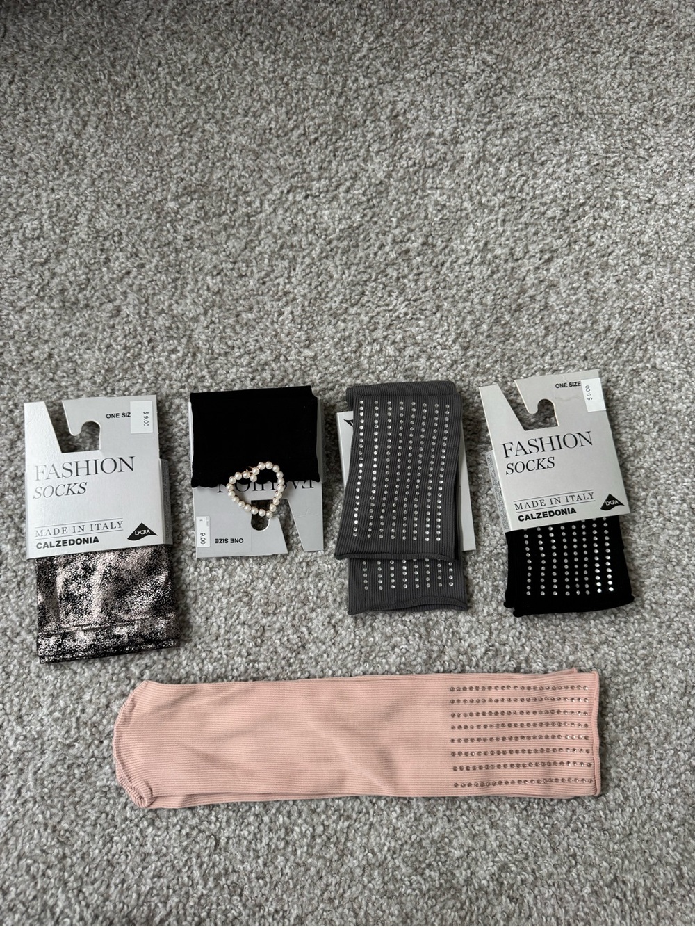 ✨Assortment of Women’s Calzedonia Fashion Socks✨